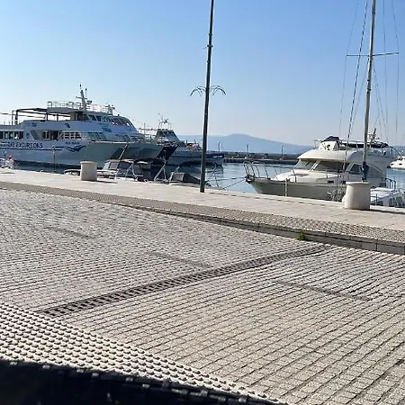 Sun & Sea View & Parking, *